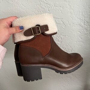 SM New York Brown and Cream Ankle Boots